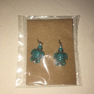 Turtle earrings